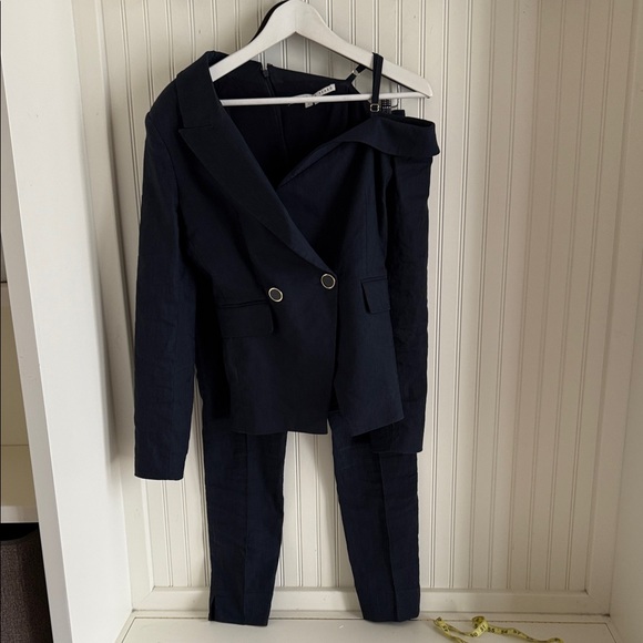 VERONICA BEARD Navy Mazur Jacket & Honolulu Pant Suit Set - Picture 2 of 16